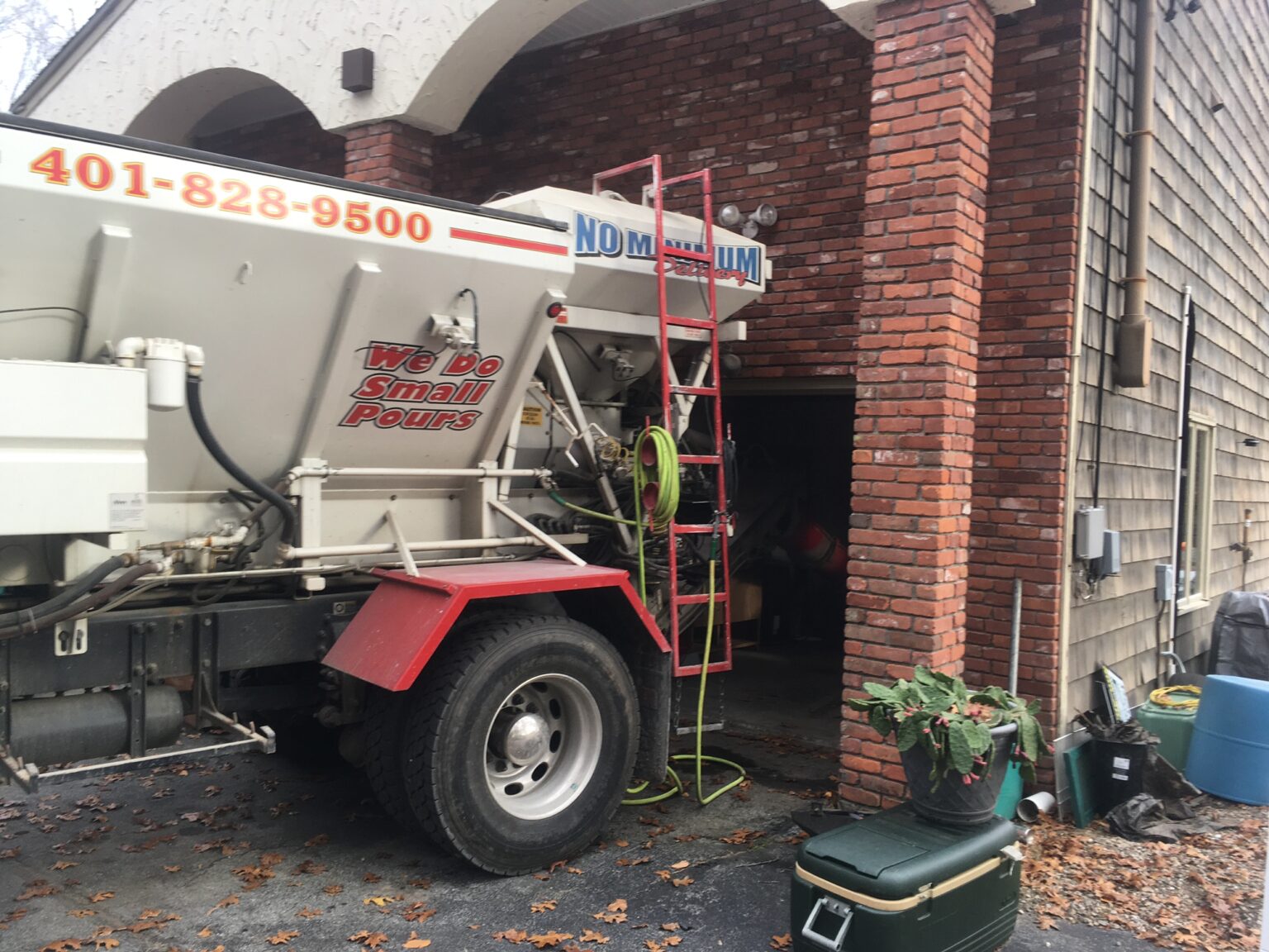 Small Batch Concrete Delivery Company In RI No Minimum Quantity